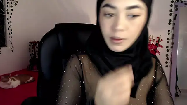 azzahara069 online show from May 2026 02:11:01 AM