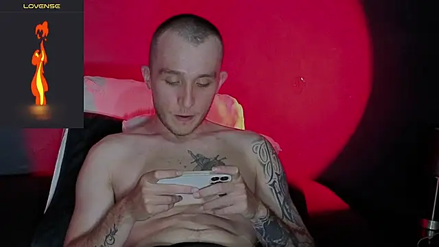 Dylanwhite23  online show from February 2026 02:08:02 AM