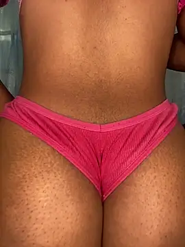 Snapshot of naughtybitches5 chatting on December 2025 04:17:01 AM naughtybitches5 online show from December 2025 04:17:01 AM