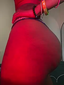 naughtybitches5 online show from May 2026 05:45:01 AM