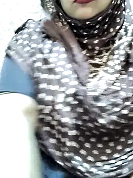 Indian-Nazia online show from April 2026 05:53:01 PM