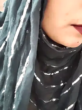 Indian-Nazia online show from November 2025 06:23:01 PM