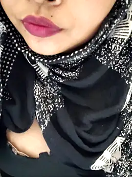 Indian-Nazia online show from March 2026 07:21:02 PM