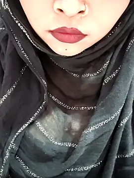 Indian-Nazia online show from November 2025 07:29:02 PM