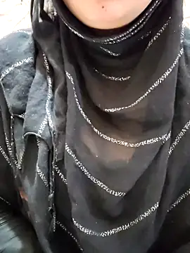 Indian-Nazia online show from December 2025 05:34:02 PM