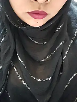 Indian-Nazia online show from December 2025 06:13:02 PM