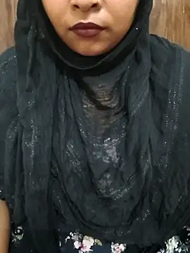 Snapshot of Indian-Nazia chatting on September 2025 06:29:01 PM Indian-Nazia online show from September 2025 06:29:01 PM