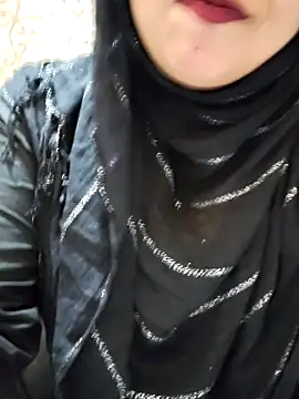 Indian-Nazia online show from November 2025 06:52:01 PM