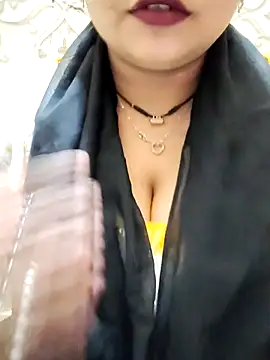 Indian-Nazia online show from March 2026 07:59:01 PM