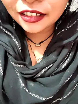 Snapshot of Indian-Nazia chatting on October 2025 07:44:01 PM Indian-Nazia online show from October 2025 07:44:01 PM