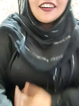 Indian-Nazia online show from December 2025 09:37:02 PM