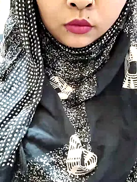 Indian-Nazia online show from March 2026 07:18:01 PM