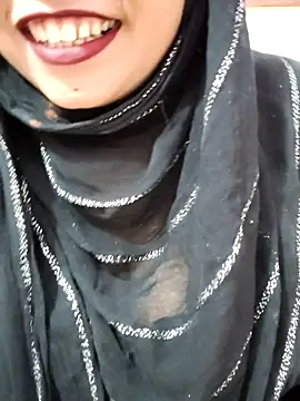 Indian-Nazia online show from November 2025 07:52:02 PM