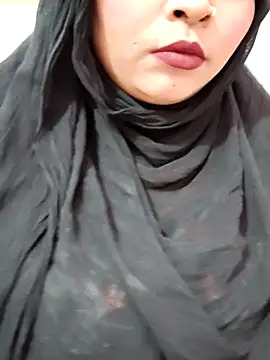 Indian-Nazia online show from October 2025 04:07:02 PM