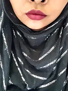 Indian-Nazia online show from April 2026 06:15:02 PM