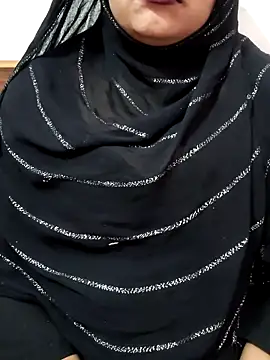 Snapshot of Indian-Nazia chatting on October 2025 08:11:02 AM Indian-Nazia online show from October 2025 08:11:02 AM