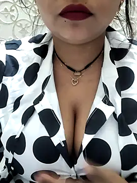 Indian-Nazia online show from March 2026 07:05:02 AM