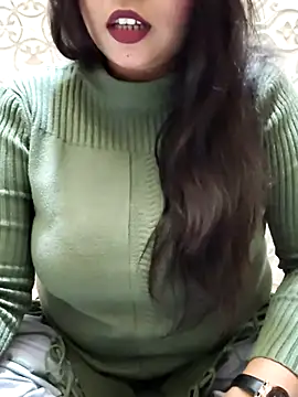 Indian-Nazia online show from November 2025 06:29:02 PM