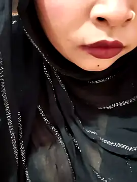 Indian-Nazia online show from October 2025 06:07:01 PM