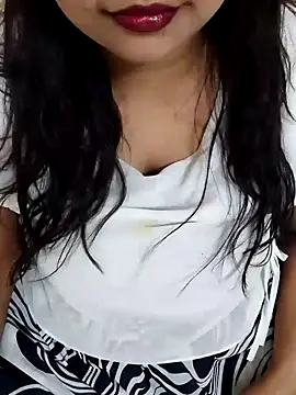 Snapshot of Indian-Nazia chatting on June 2026 11:22:02 AM Indian-Nazia online show from June 2026 11:22:02 AM
