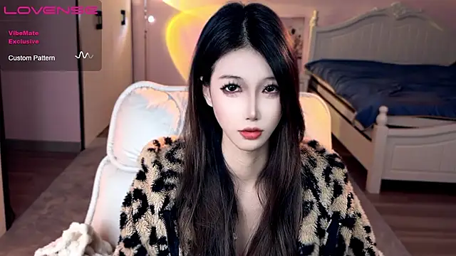 JoooJo  online show from February 2026 04:39:02 PM