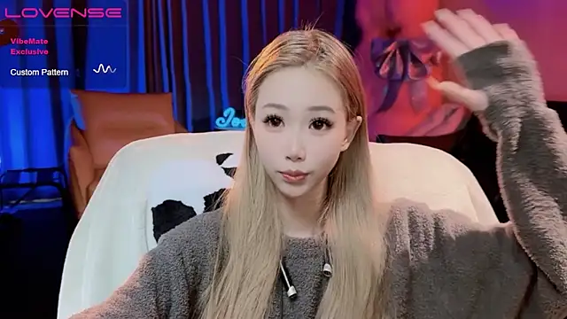 JoooJo  online show from March 2025 06:05:02 PM