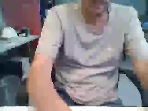 Raimundo1971 online show from March 2026 05:49:01 PM