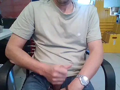 Snapshot of Raimundo1971 chatting on December 2025 01:32:02 PM Raimundo1971 online show from December 2025 01:32:02 PM