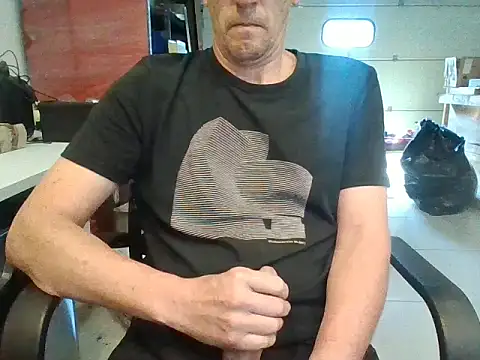 Snapshot of Raimundo1971 chatting on December 2025 02:21:02 PM Raimundo1971 online show from December 2025 02:21:02 PM