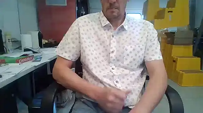 Snapshot of Raimundo1971 chatting on December 2024 01:02:01 PM Raimundo1971 online show from December 2024 01:02:01 PM