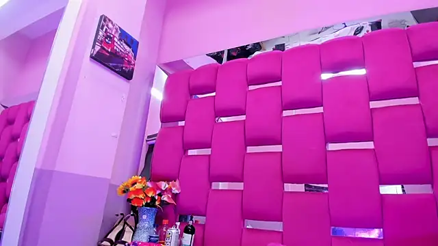 Lya Anal online show from April 2026 01:08:01 AM