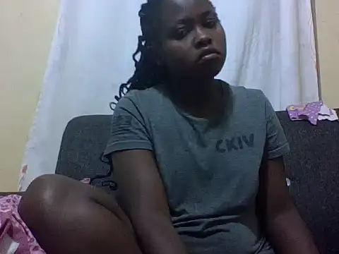 Snapshot of Sweetcecie01 chatting on June 2026 09:36:02 PM Sweetcecie01 online show from June 2026 09:36:02 PM