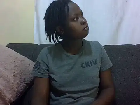 Sweetcecie01 online show from March 2026 09:10:01 PM