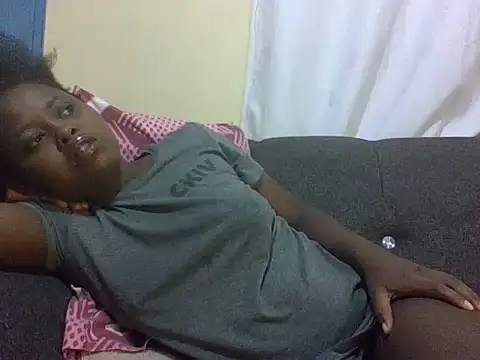 Sweetcecie01 online show from March 2026 08:43:01 PM