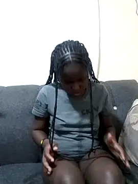 Snapshot of Sweetcecie01 chatting on October 2025 09:24:02 PM Sweetcecie01 online show from October 2025 09:24:02 PM