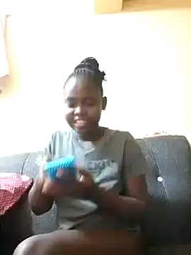 Snapshot of Sweetcecie01 chatting on November 2025 09:59:01 PM Sweetcecie01 online show from November 2025 09:59:01 PM