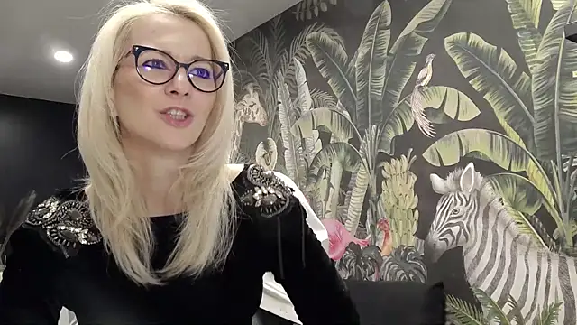 carla88 online show from February 2026 01:10:01 PM