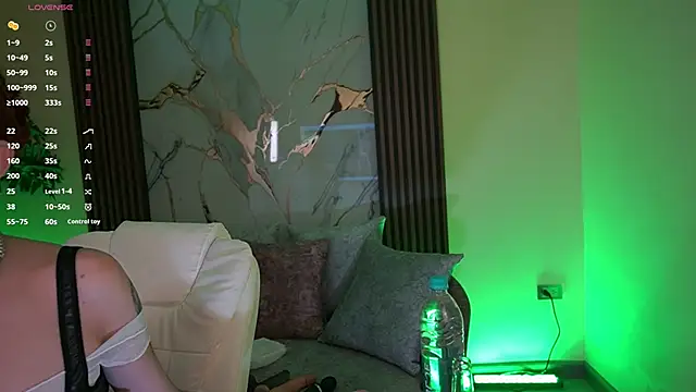 Anybuny online show from September 2025 12:44:02 PM