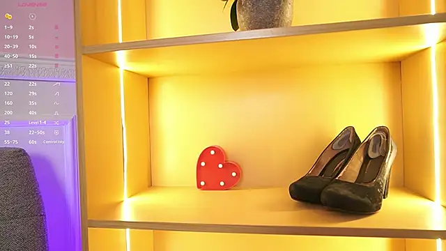 Anybuny online show from November 2025 11:58:01 AM