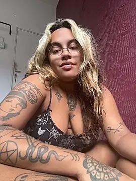 lolafairytail online show from April 2026 03:57:01 PM