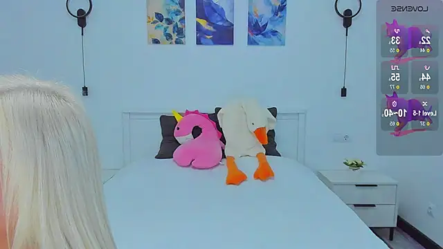 Miya Kisss online show from November 2025 02:53:01 PM