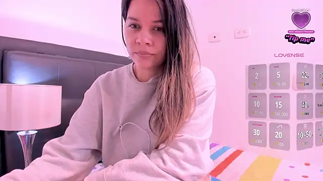 daniela beauty online show from October 2025 07:15:02 PM