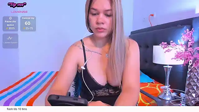Snapshot of daniela_beauty chatting on March 2026 01:08:01 PM daniela beauty online show from March 2026 01:08:01 PM