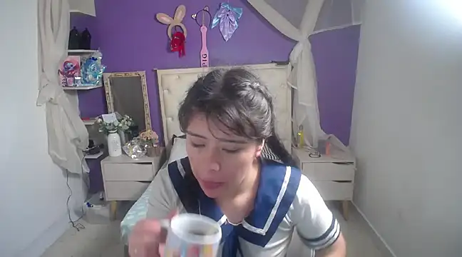 Snapshot of Ingrid_Casas chatting on January 2025 10:21:01 PM Ingrid Casas online show from January 2025 10:21:01 PM