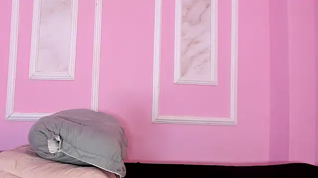 Juliette  3 online show from March 2025 05:33:02 PM