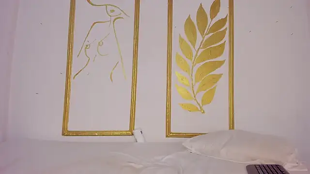 Juliette  3 online show from December 2025 12:26:01 PM