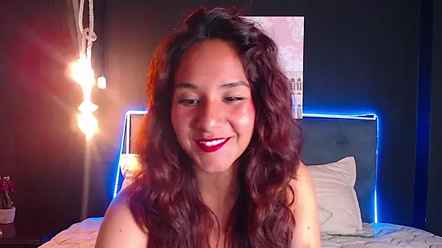 Snapshot of PoisonIvy15_ chatting on January 2025 01:45:02 AM PoisonIvy15 online show from January 2025 01:45:02 AM