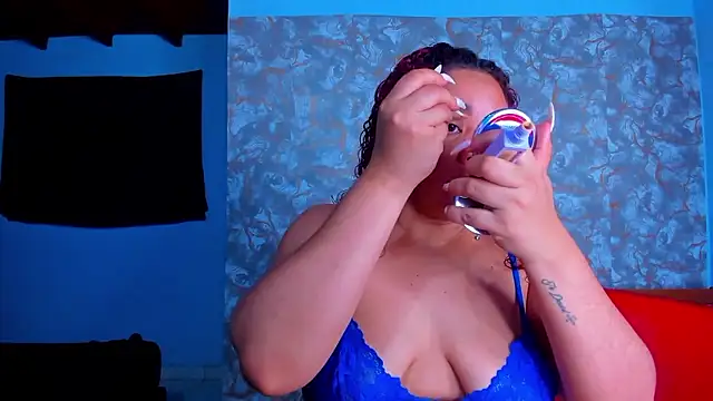 AngelaCoffee online show from January 2026 11:22:02 PM