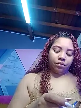 Snapshot of AngelaCoffee chatting on November 2025 02:59:01 AM AngelaCoffee online show from November 2025 02:59:01 AM