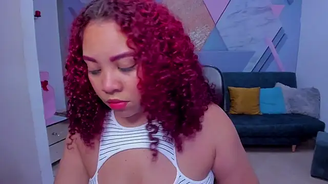 Snapshot of AngelaCoffee chatting on December 2025 03:40:02 AM AngelaCoffee online show from December 2025 03:40:02 AM